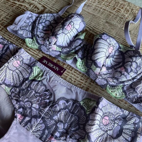 Adore me lingerie set - Picture 2 of 7